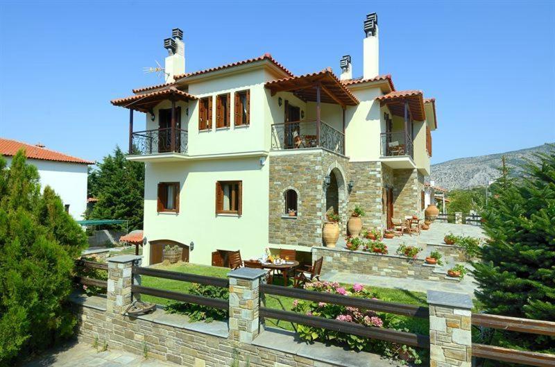 Iatrou Guesthouse Portariá Kültér fotó